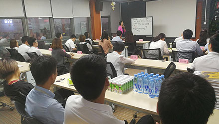 《健康密码365-温度决定生老病死、吃对三餐赢回健康》 喜课科技讲座圆满落幕